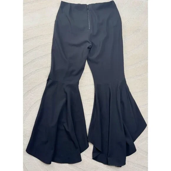 Alice + Olivia Ruffled Bells - Picture 3 of 3